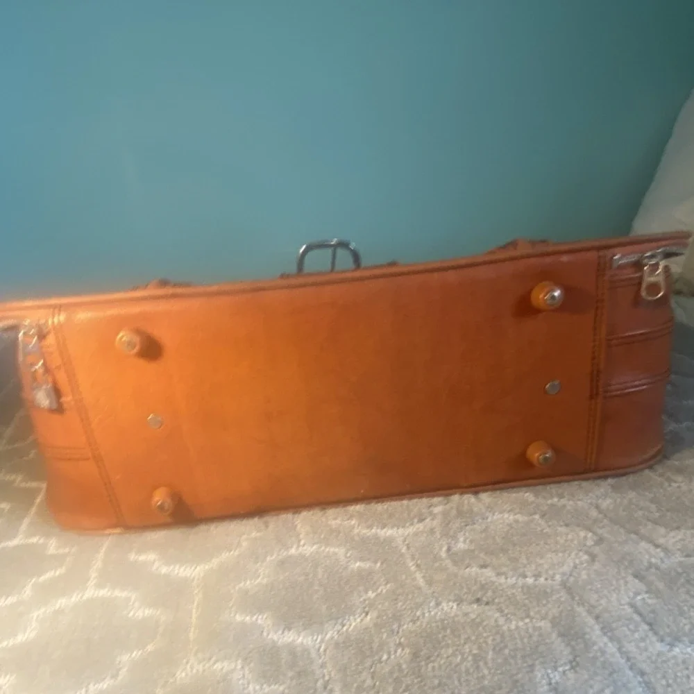 Sears Vintage Brown Hard Faux Leather Suitcase Locking compartments 1970s